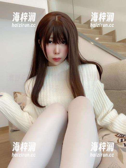 鹿野希带来新一波甜心，写真更新，看完不想回家又去小吃冰淇淋了…